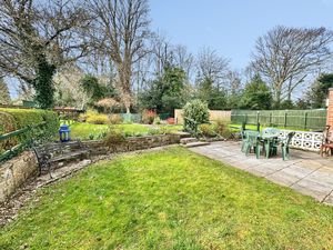 Photo 9- click for photo gallery